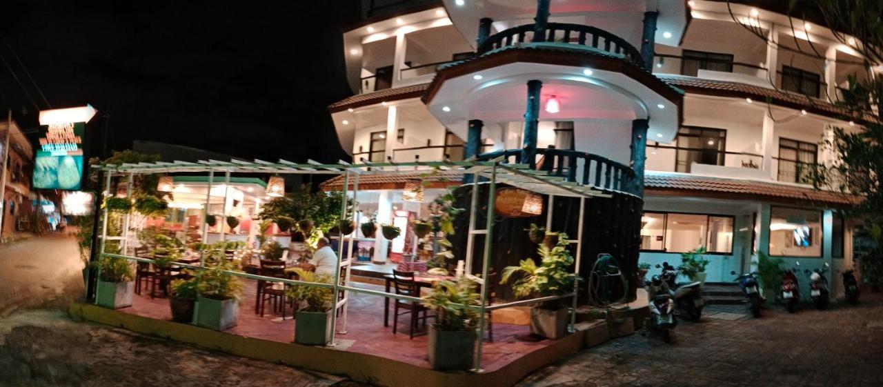 La Capannina Hotel Patong Exteriör bild
