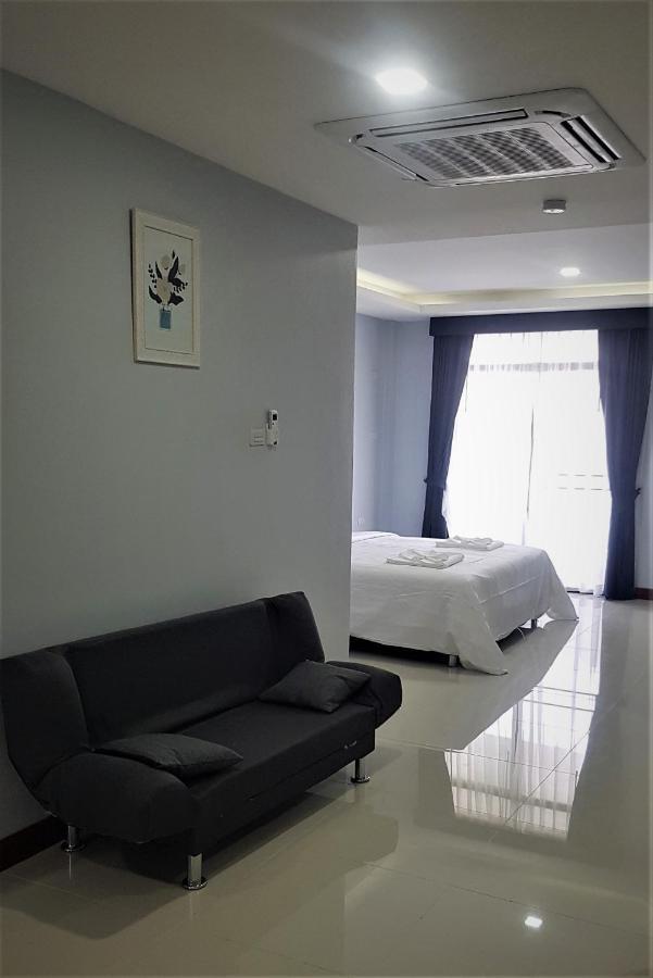 La Capannina Hotel Patong Exteriör bild